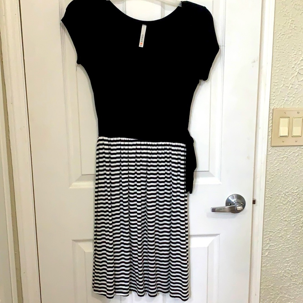 Gilli Dress